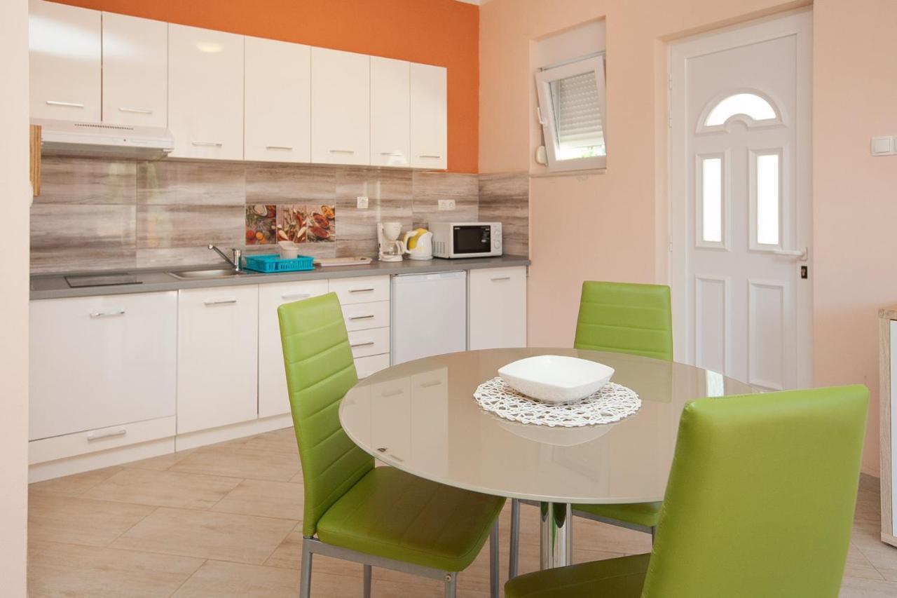 Apartmani Lea Stari Grad Kültér fotó