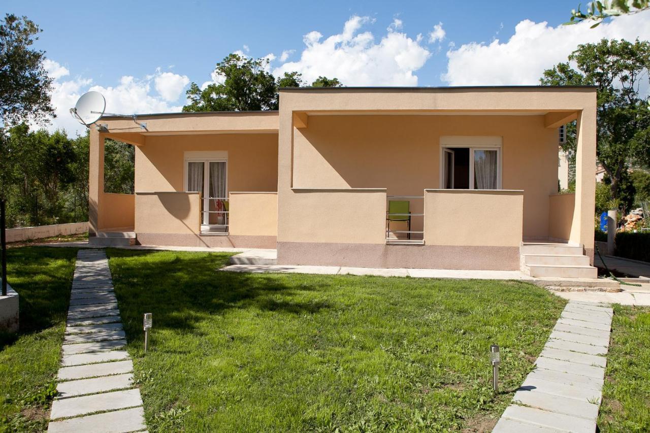 Apartmani Lea Stari Grad Kültér fotó