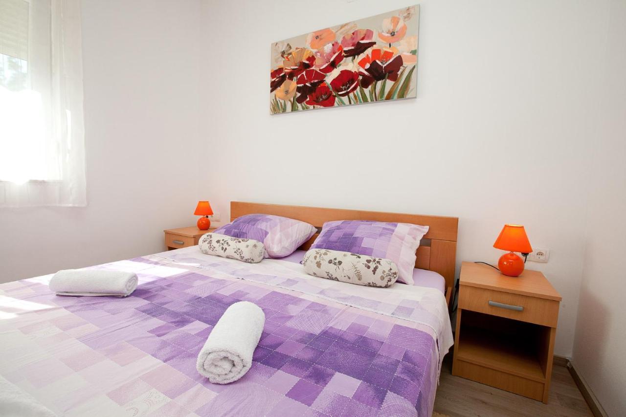 Apartmani Lea Stari Grad Kültér fotó